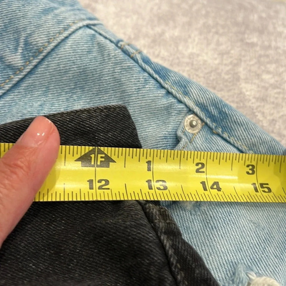 Levi’s 501 original high rise shorts- wise up black - Picture 8 of 8